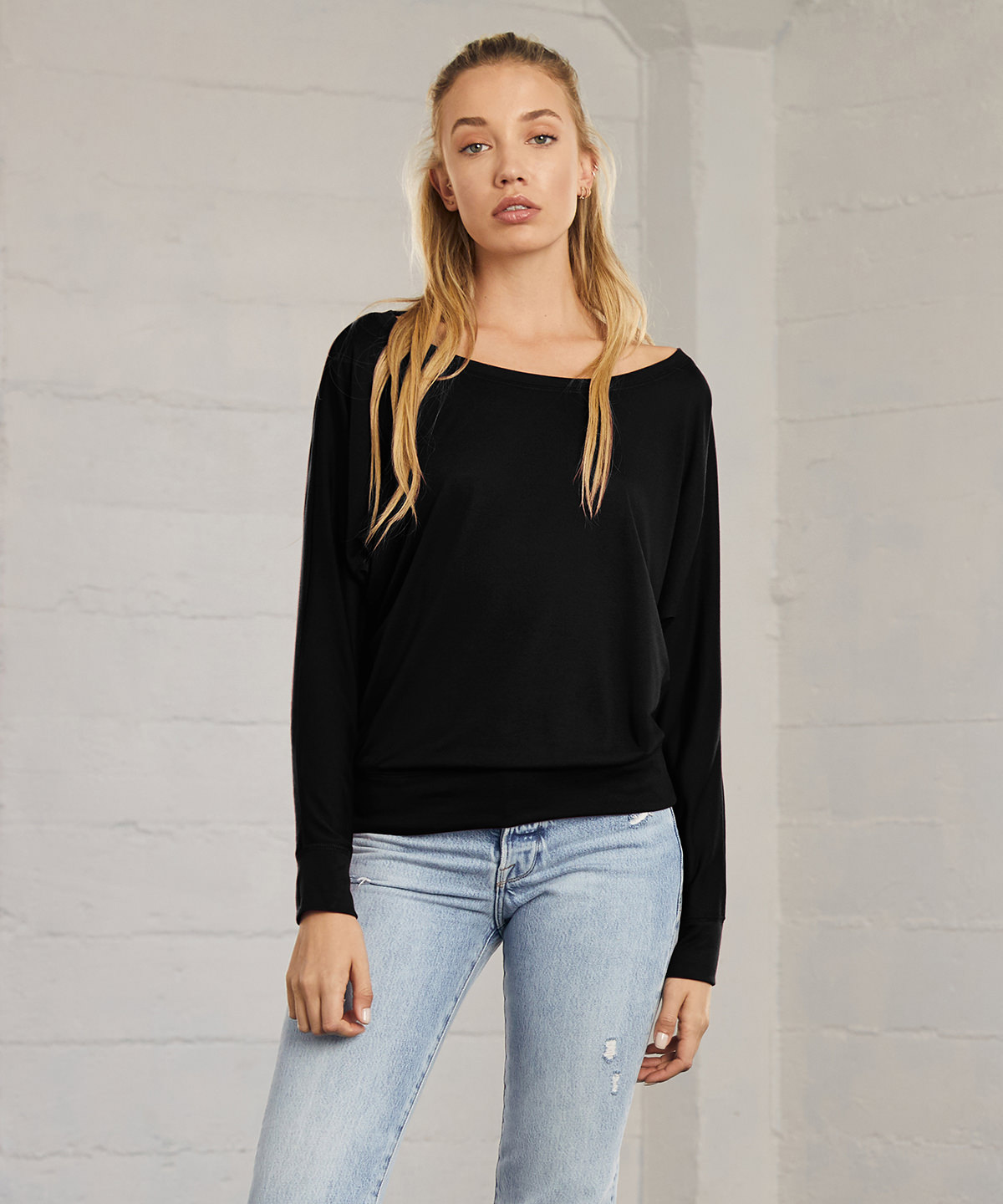Flowy off-the-shoulder long sleeve t-shirt